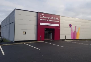 Extérieur magasin Cave du Val d'Or à Amnéville